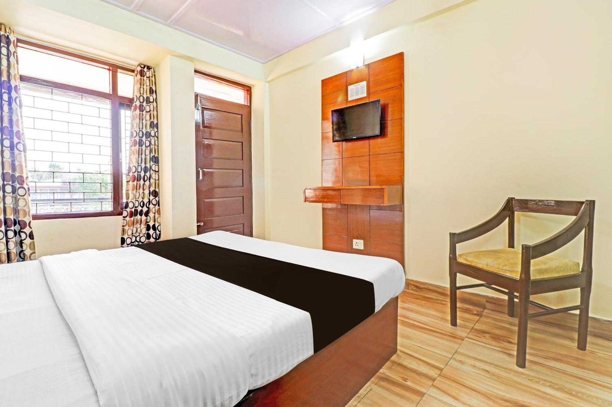 Super Collection O Pioneer Hotel Mussoorie Buitenkant foto