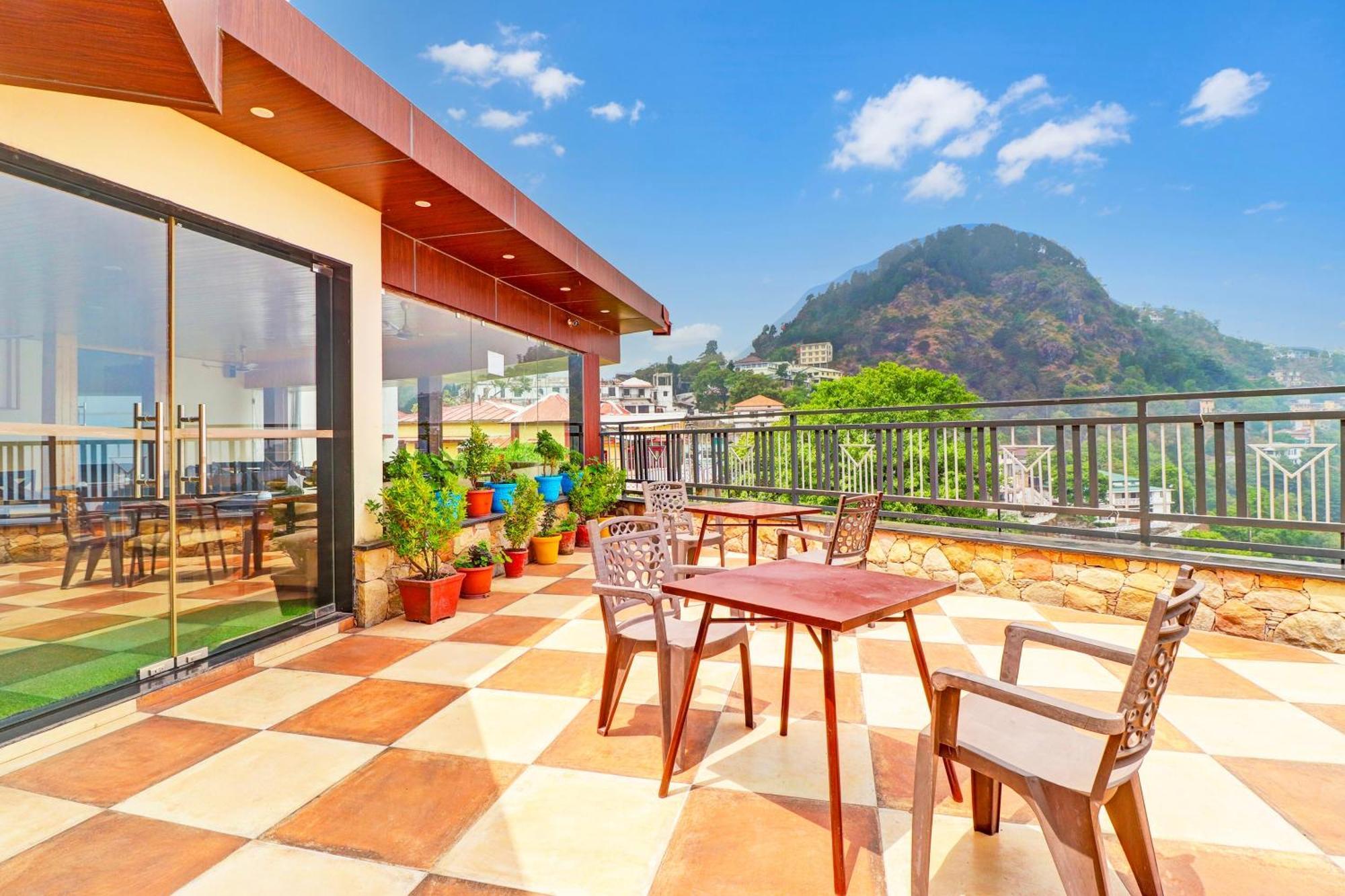 Super Collection O Pioneer Hotel Mussoorie Buitenkant foto