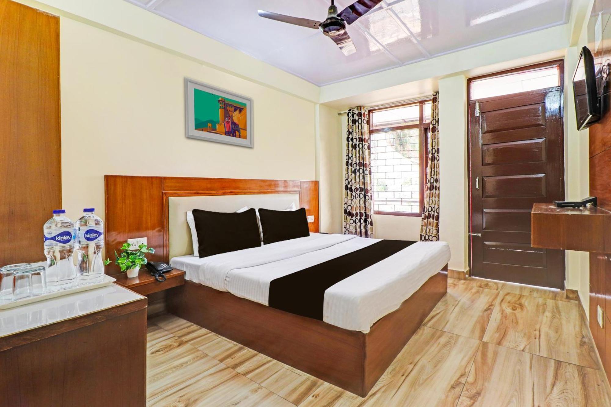 Super Collection O Pioneer Hotel Mussoorie Buitenkant foto